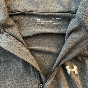 Under Armour headgear womens size small